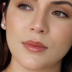 Clase Everyday Makeup de Mariana Astúa: maquillaje natural y luminoso